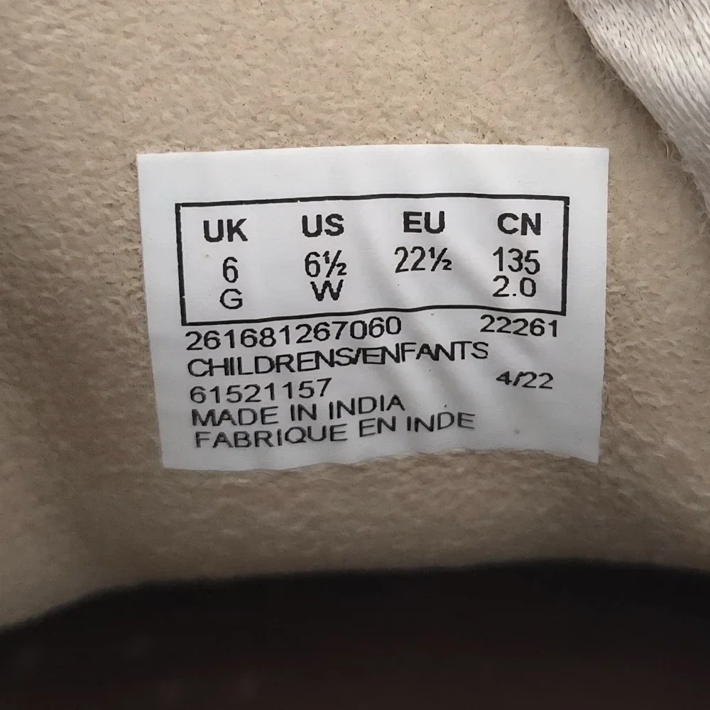 CLARKS New Wallabee Bootie US 6.5W Big Kid Sand Comb LEATHER Toddler Shoes Suede